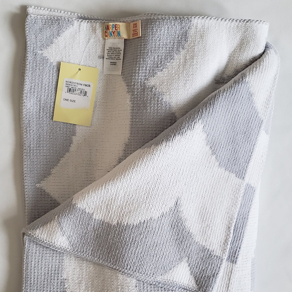 Harper Canyon Other - Harper Canyon Micro Waves Knit Baby Blanket